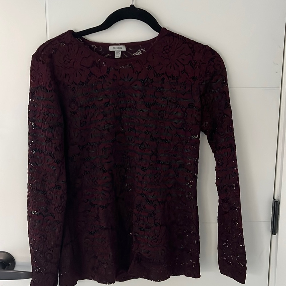 Lace long sleeve top